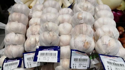 辛集信譽樓創新散稱食品銷售 整盒整件，省時便民